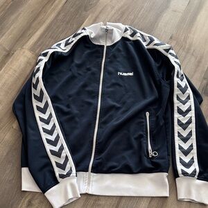 Vintage Hummel Men's Navy and White Bomber Jacket